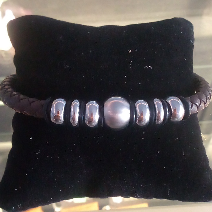 Mens Bracelete